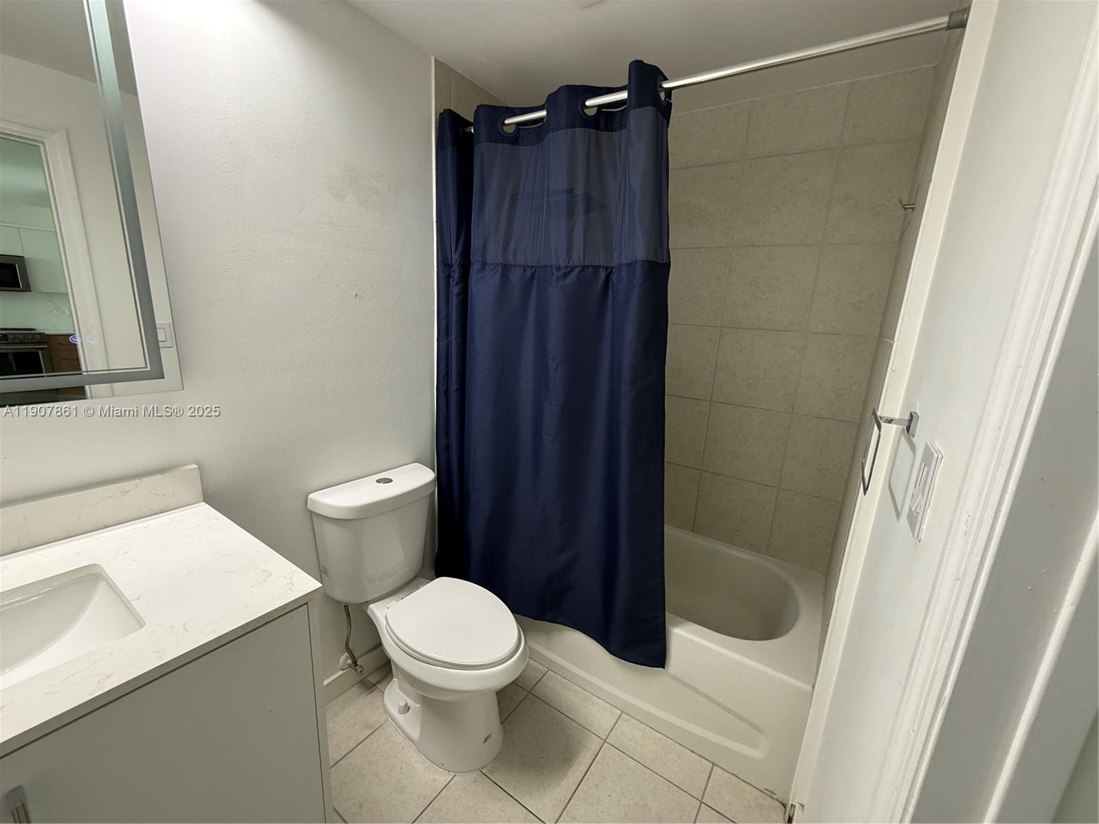 Photo of 140 Dixie Hwy  #807, Hollywood, Florida, 33020 - 