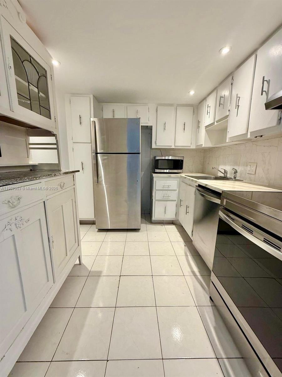 Photo of 20301 Country Club Dr #1421, Aventura, Florida, 33180 -