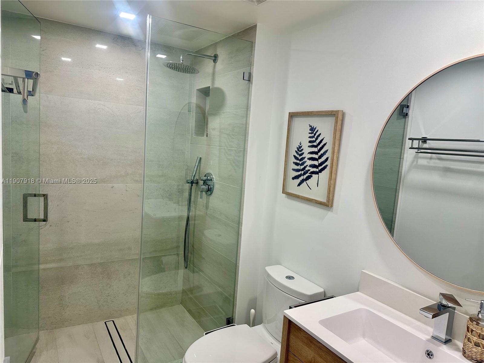 2005 2 / 2 1603 sq. ft. $ 2025-11-04 0 Photo