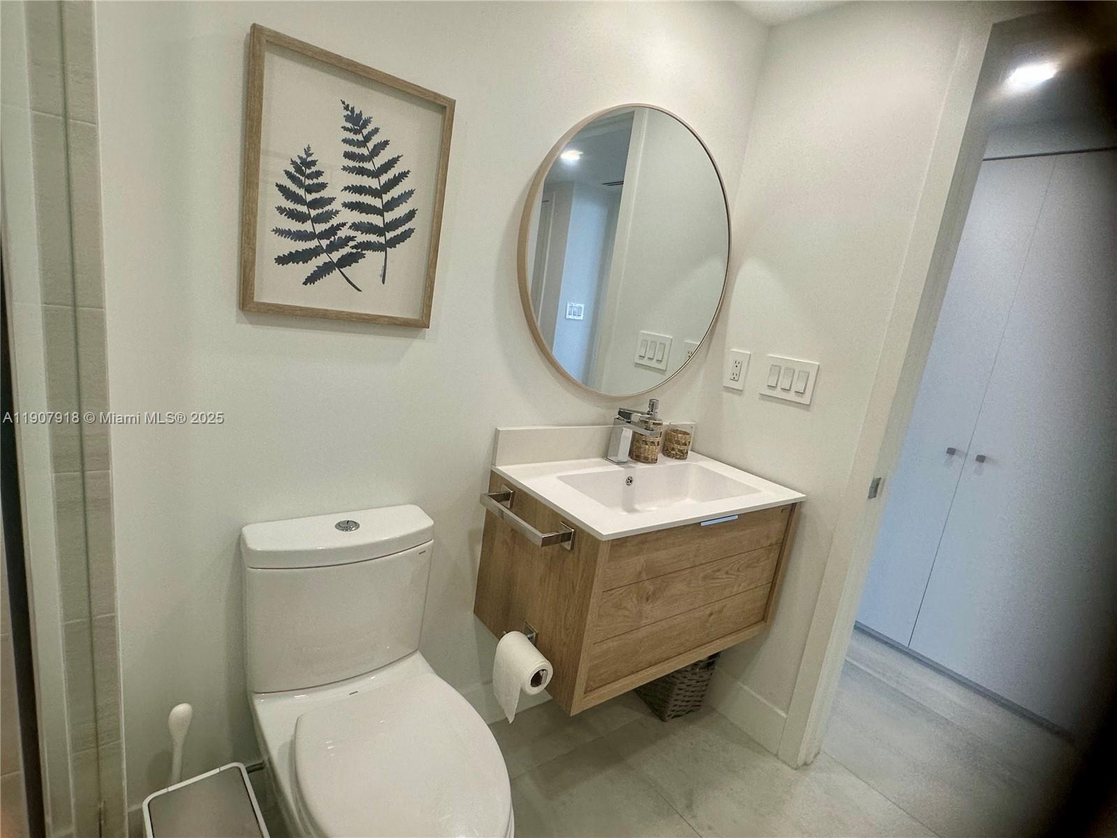 2005 2 / 2 1603 sq. ft. $ 2025-11-04 0 Photo