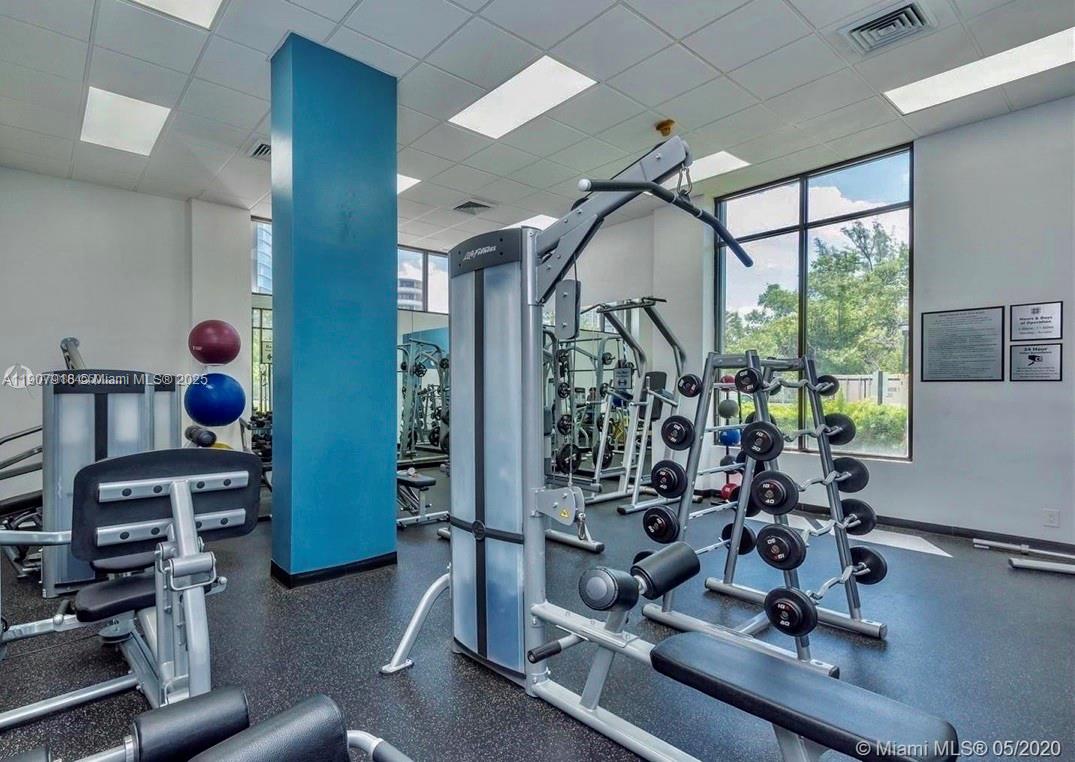 2005 2 / 2 1603 sq. ft. $ 2025-11-04 0 Photo