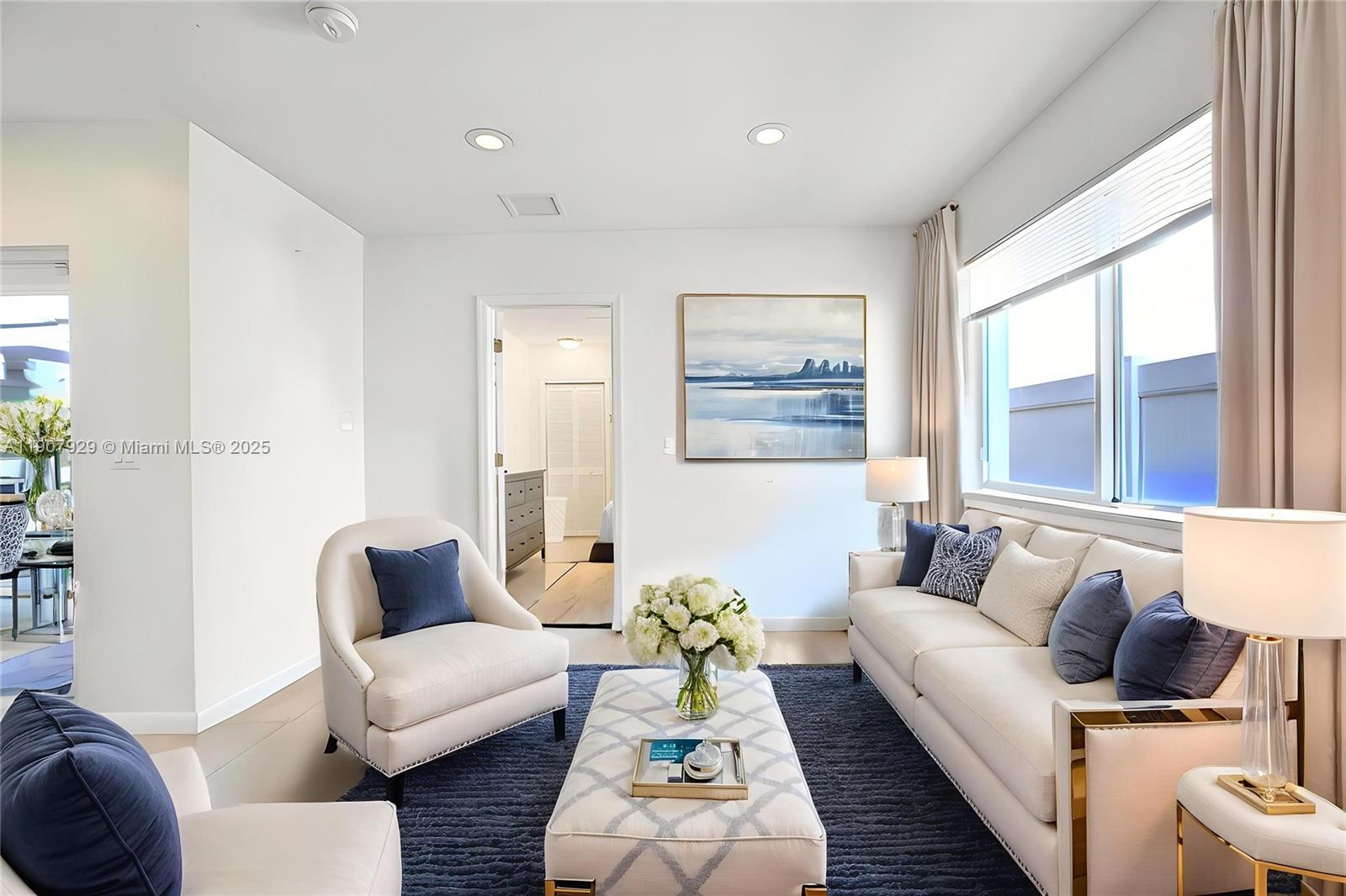 See details / 1700 sq. ft. $ 2025-11-04 0 Photo