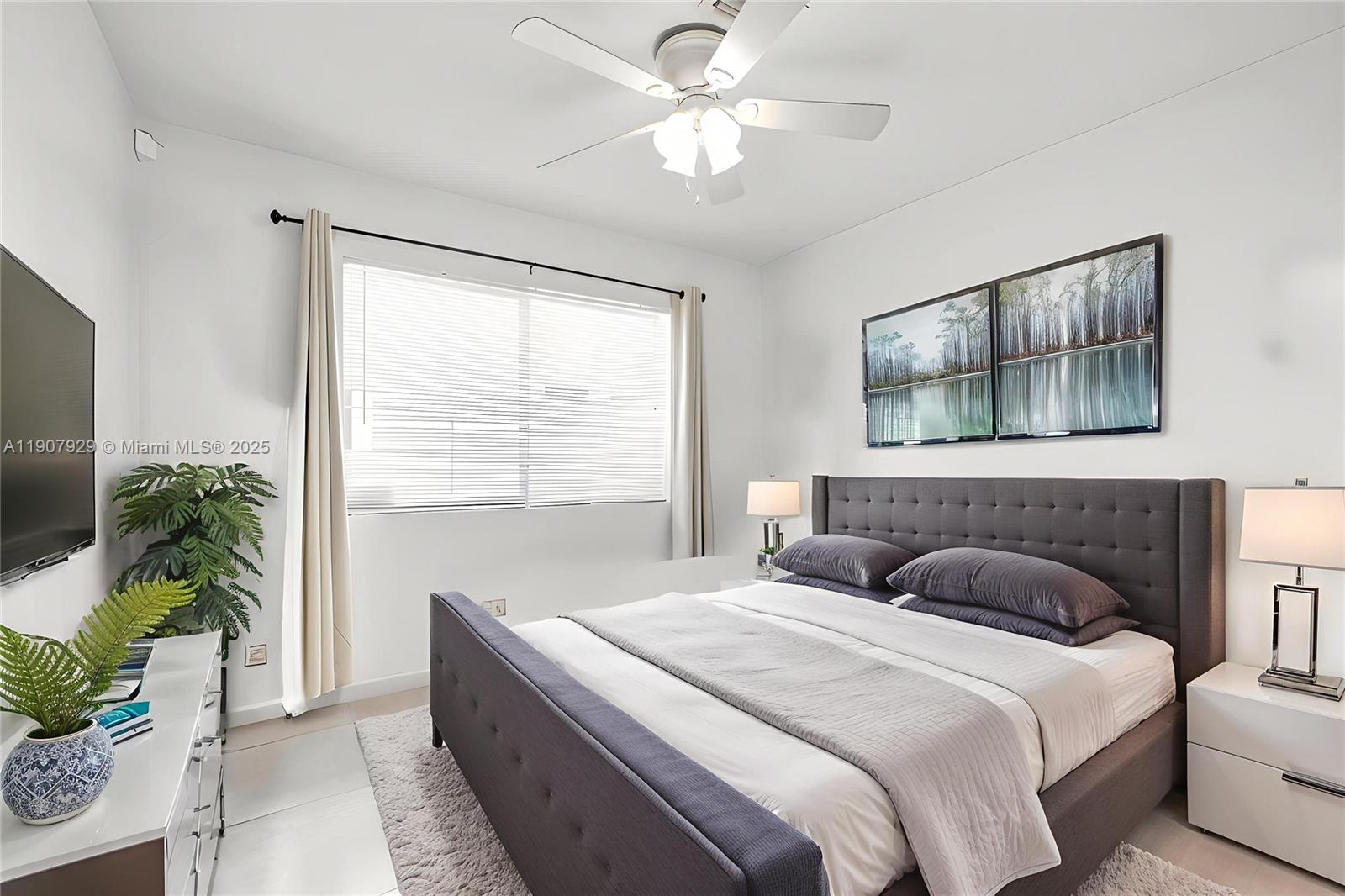 See details / 1700 sq. ft. $ 2025-11-04 0 Photo