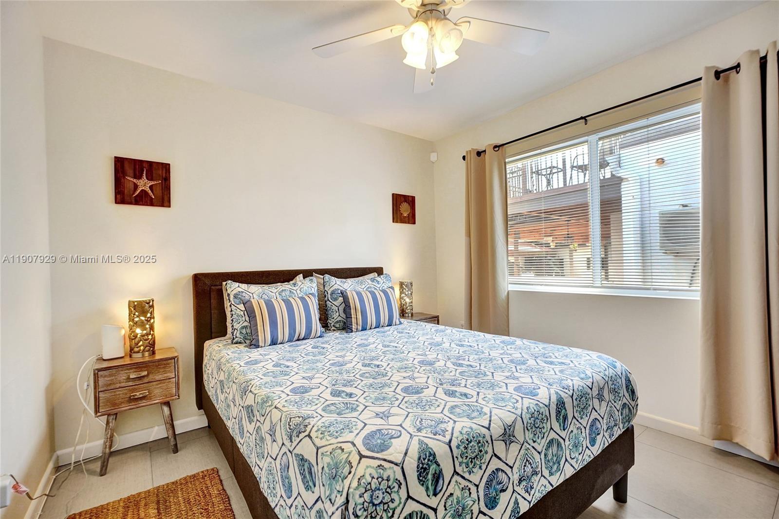 See details / 1700 sq. ft. $ 2025-11-04 0 Photo