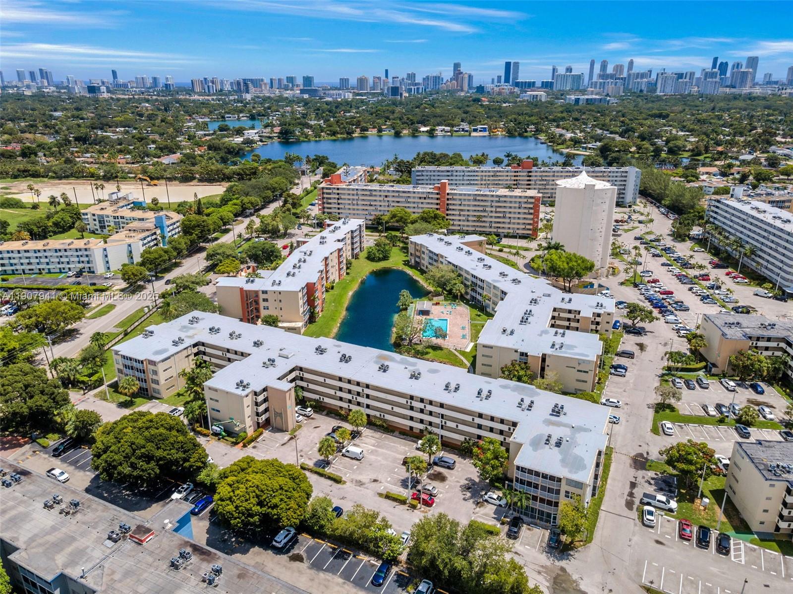 309-1 2 / 2 1435 sq. ft. $ 2025-11-04 0 Photo