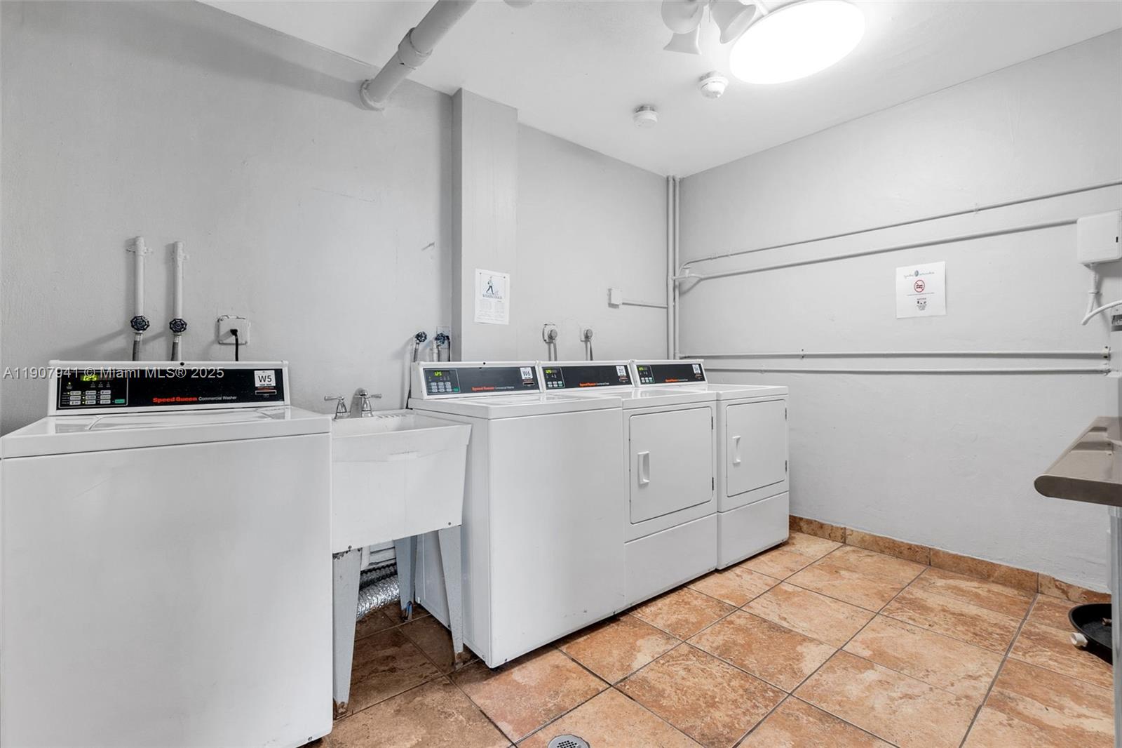 309-1 2 / 2 1435 sq. ft. $ 2025-11-04 0 Photo