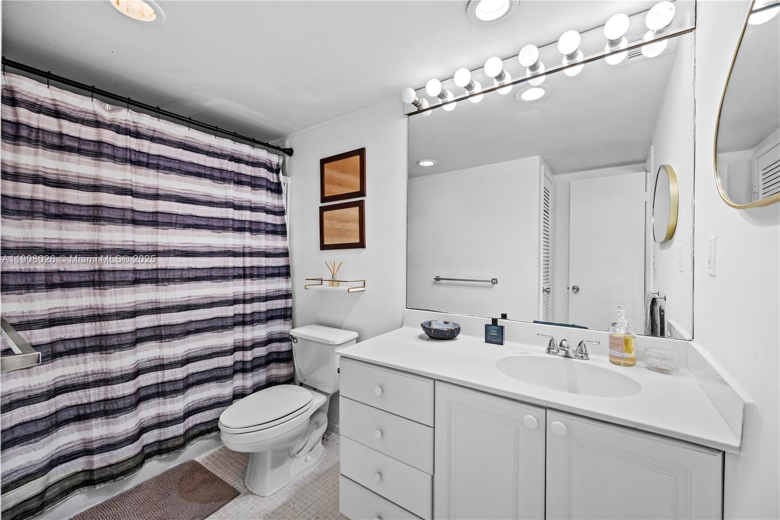 Photo of 19380 Collins Ave  #1017, Sunny Isles Beach, Florida, 33160 - 