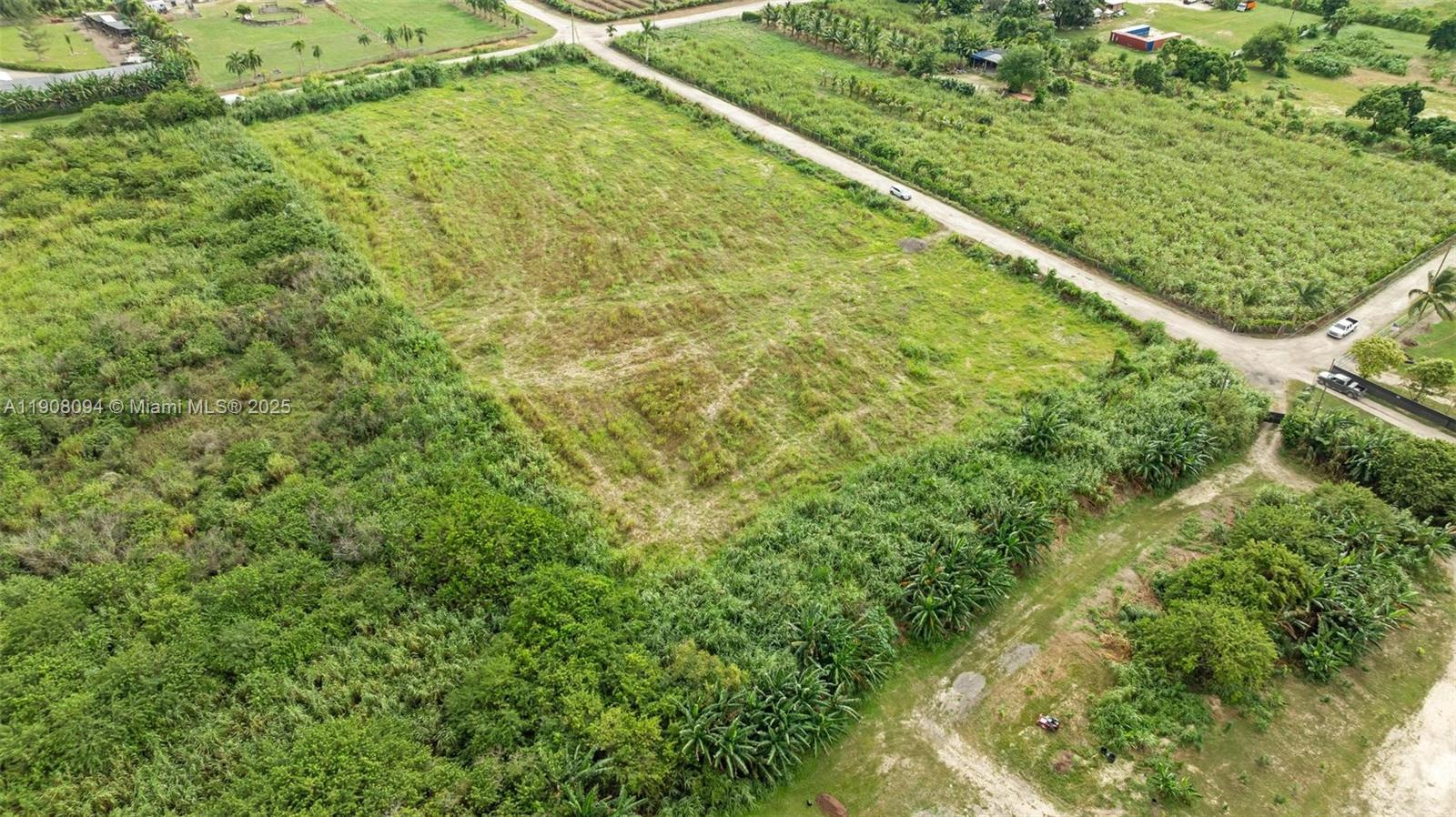   /   sq. ft. $ 2025-11-04 0 Photo