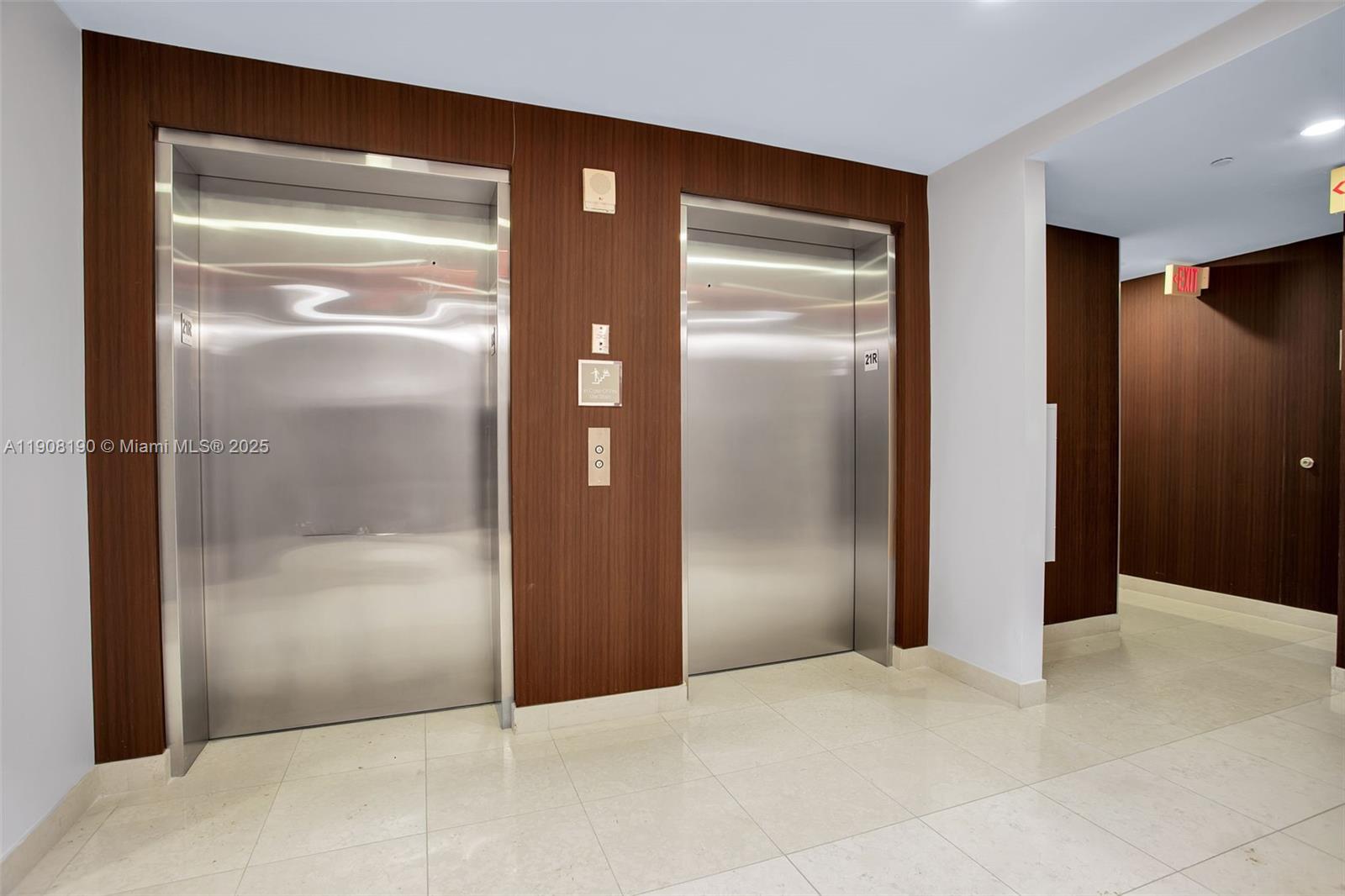 Photo of 450 Alton Rd  #2110, Miami Beach, Florida, 33139 - 