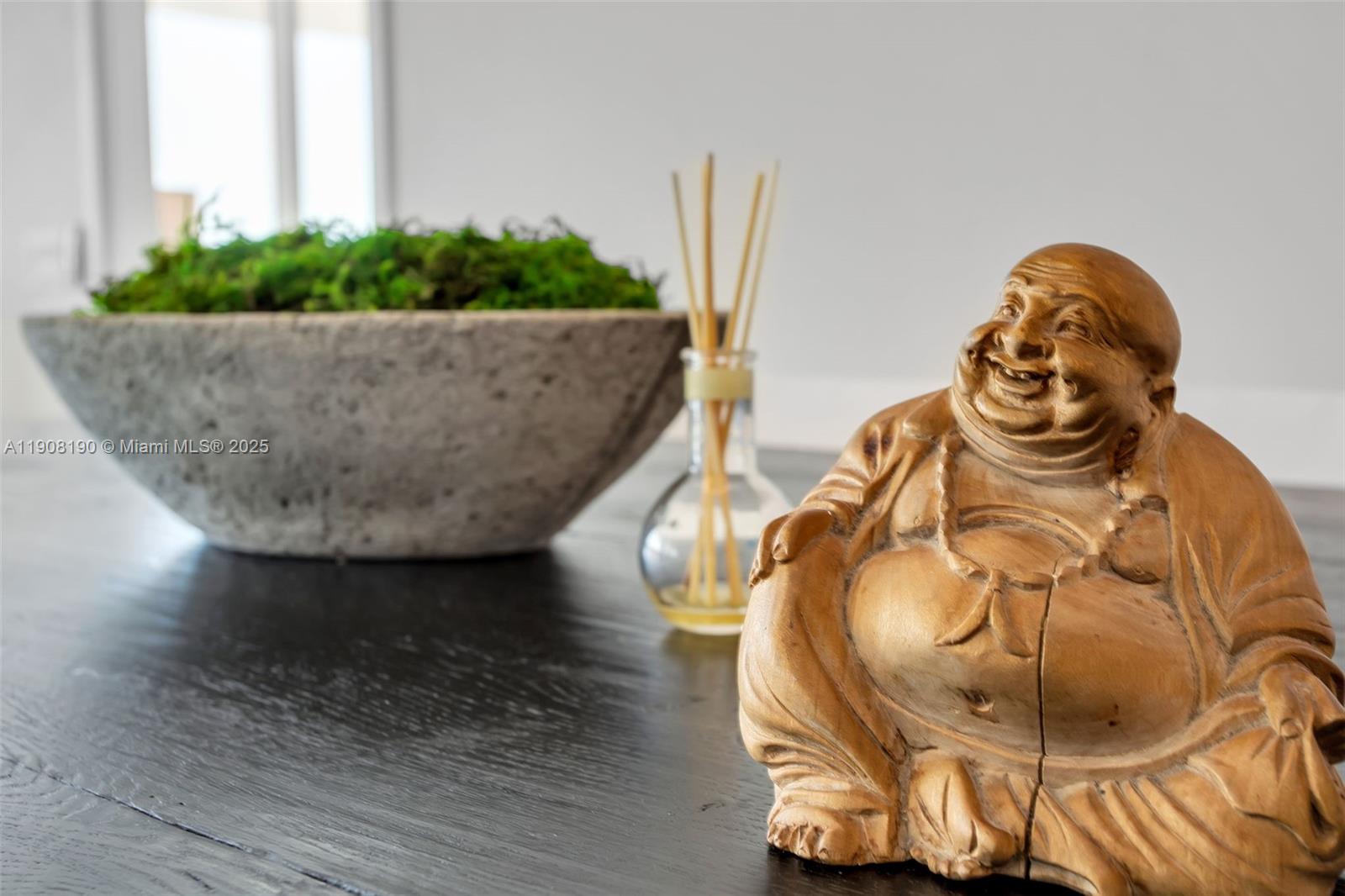 Photo of 450 Alton Rd  #2110, Miami Beach, Florida, 33139 - 