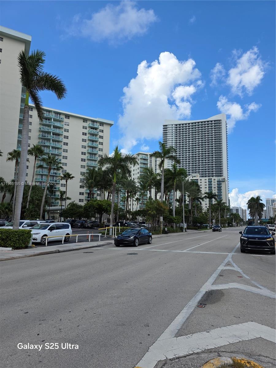 Photo of 3725 Ocean Dr  #1401, Hollywood, Florida, 33019 - 