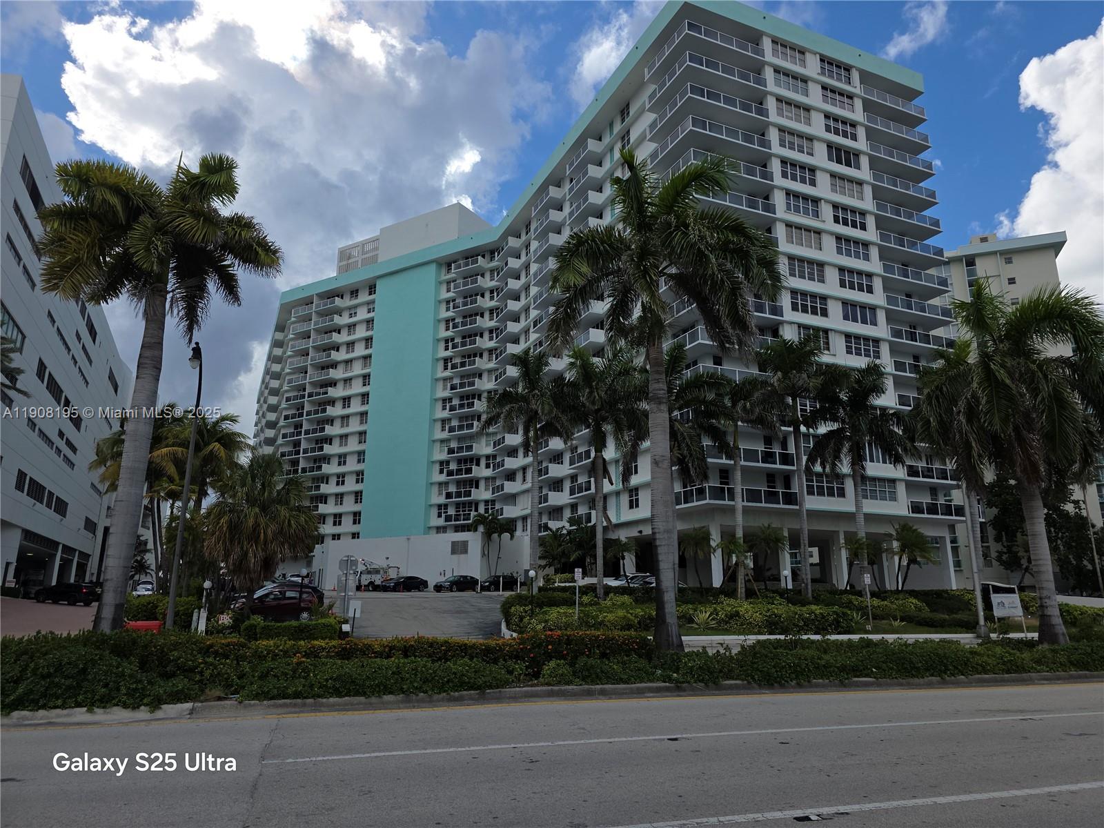 Photo of 3725 Ocean Dr  #1401, Hollywood, Florida, 33019 - 