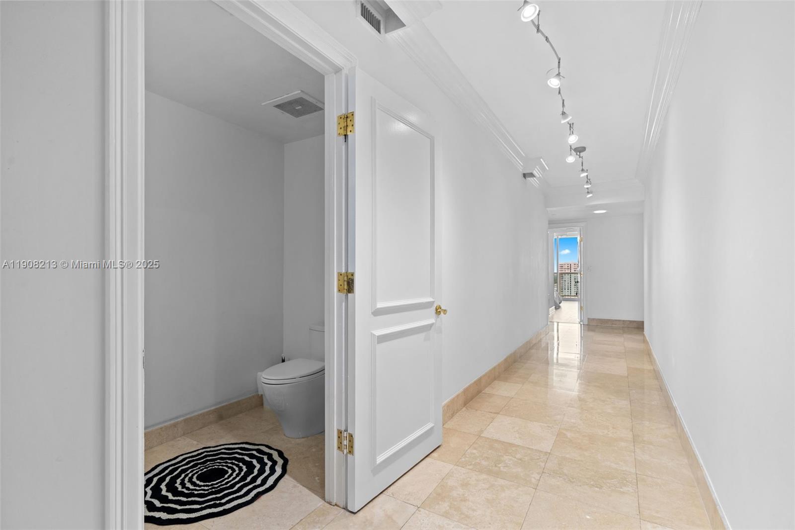 Photo of 3201 183rd St  #1705, Aventura, Florida, 33160 - 