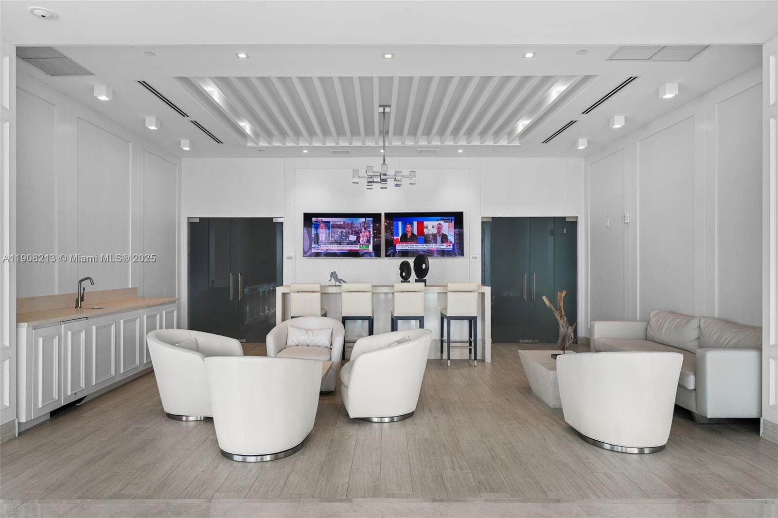 Photo of 3201 183rd St  #1705, Aventura, Florida, 33160 - 