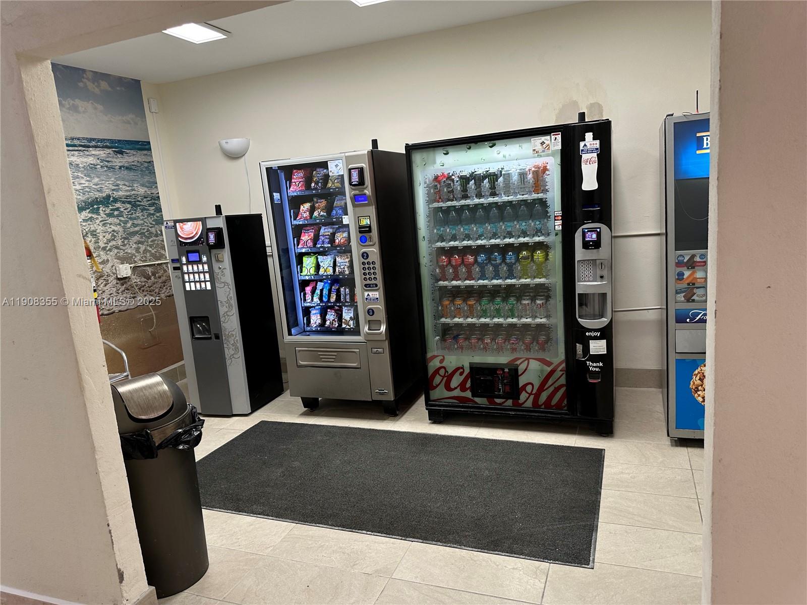 Photo of 3725 Ocean Dr #1517, Hollywood, Florida, 33019 -