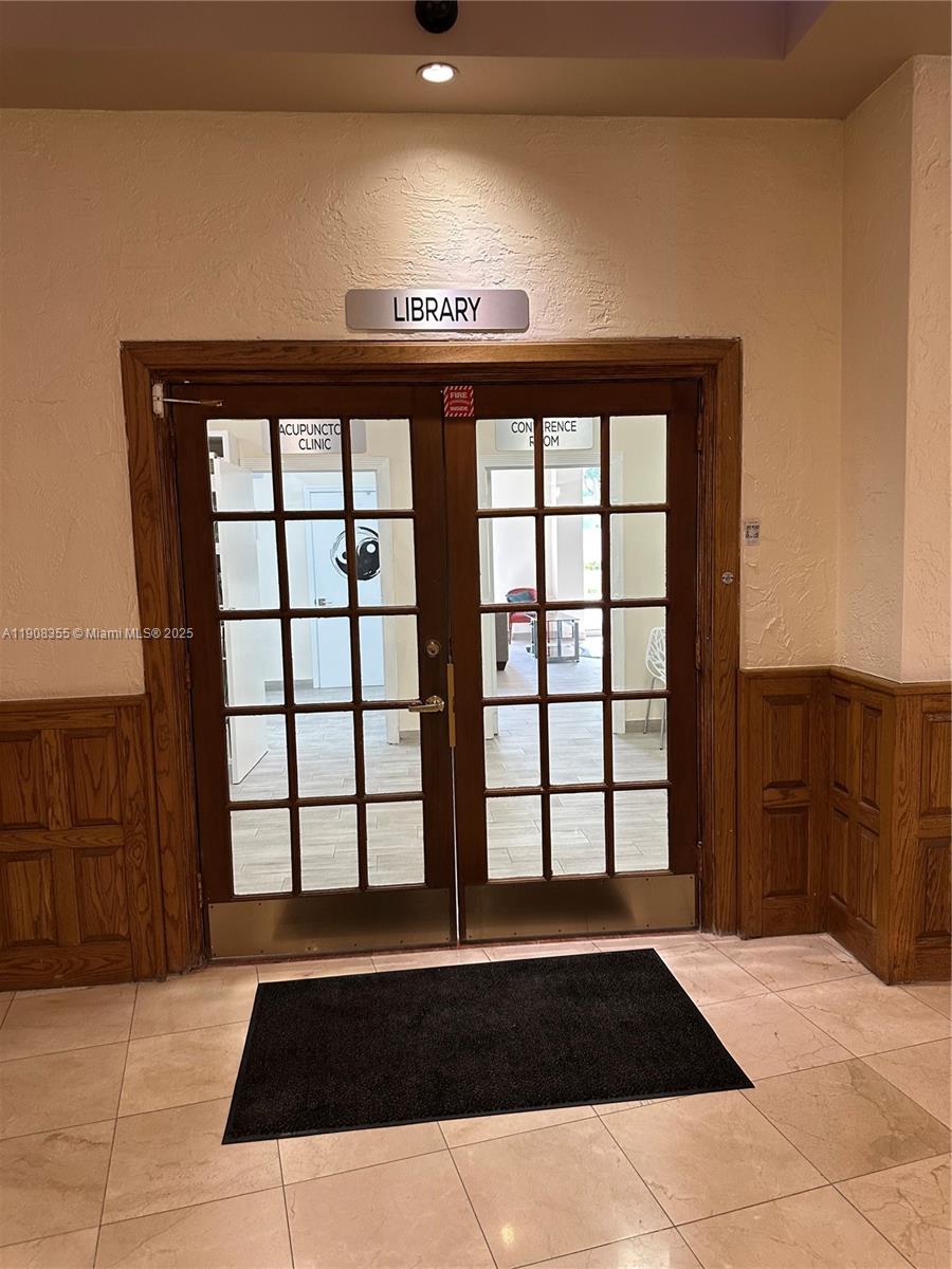 Photo of 3725 Ocean Dr #1517, Hollywood, Florida, 33019 -