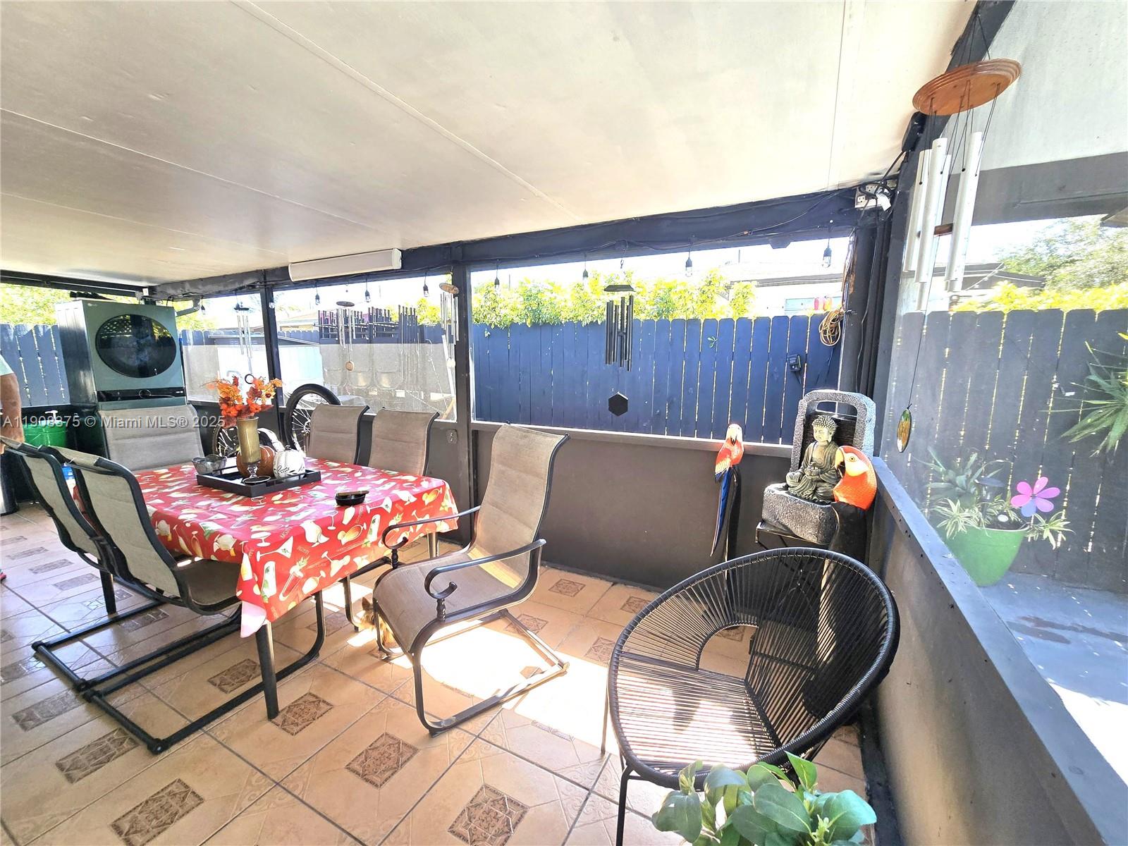   /  2410 sq. ft. $ 2025-11-04 0 Photo