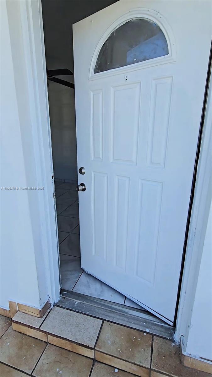   /  2410 sq. ft. $ 2025-11-04 0 Photo