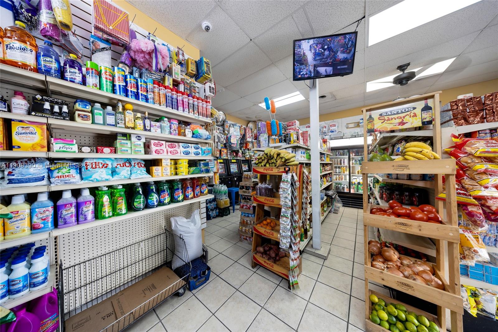 Подробнее / кв.футов $ 2025-11-04 0 Фото