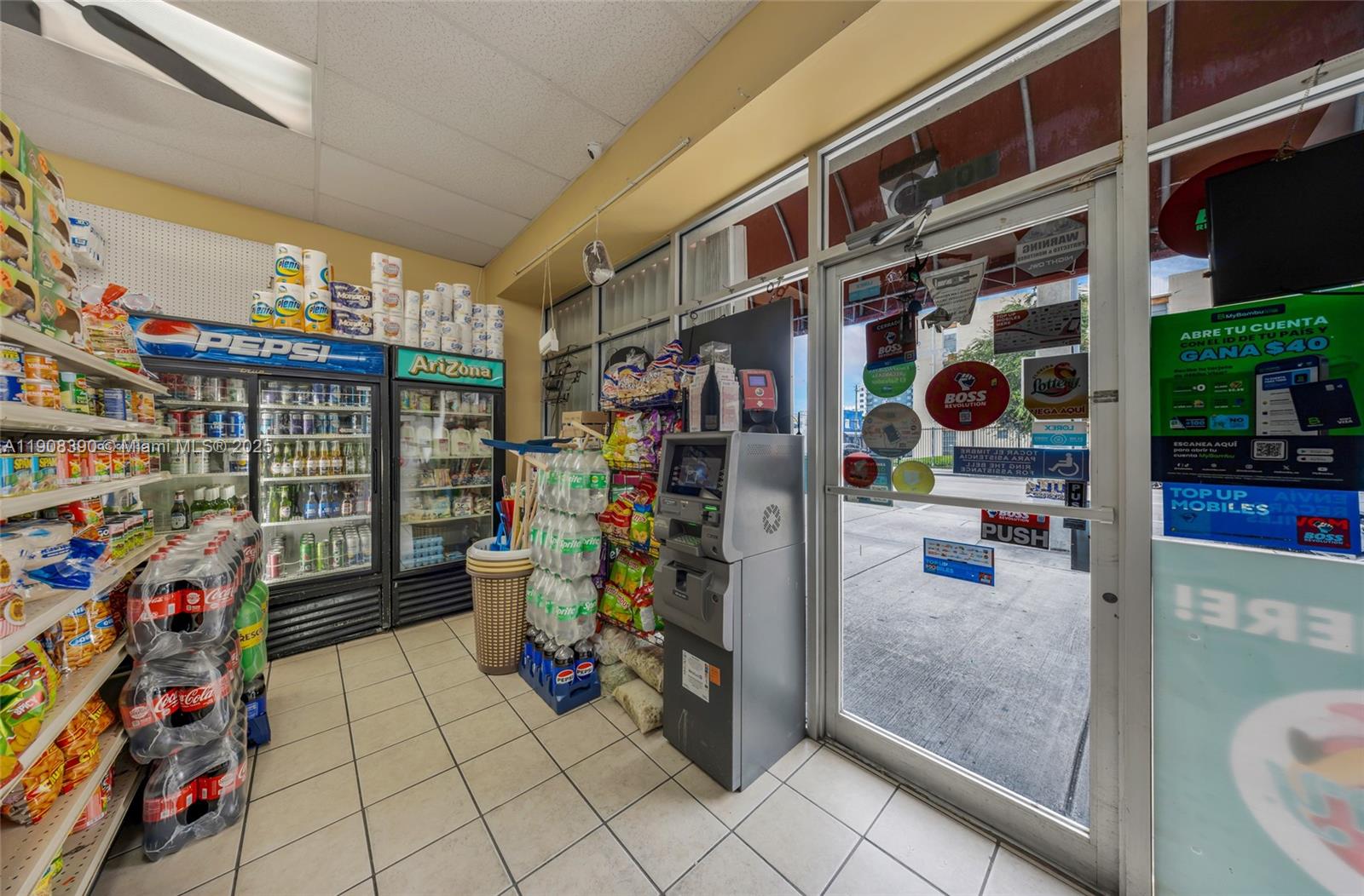 Подробнее / кв.футов $ 2025-11-04 0 Фото