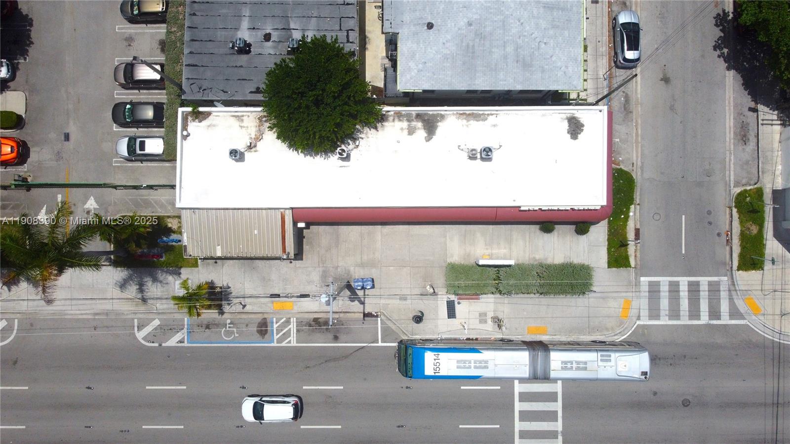 Подробнее / кв.футов $ 2025-11-04 0 Фото