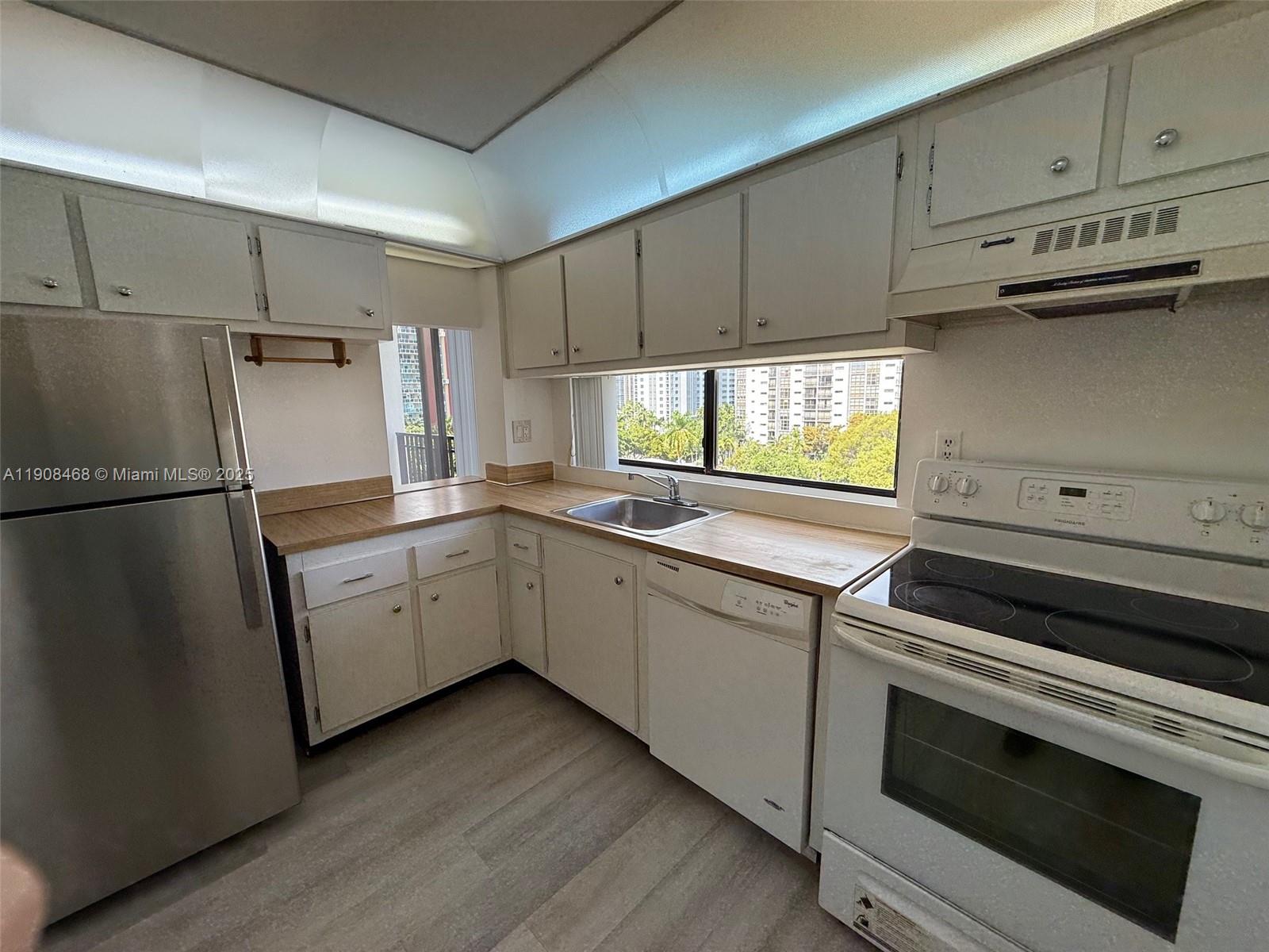 Photo of 16919 Bay Rd #803, Sunny Isles Beach, Florida, 33160 -