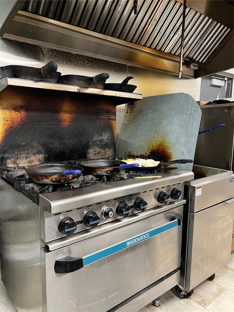 Ver detalles / sq. ft. $ 2025-11-05 0 foto