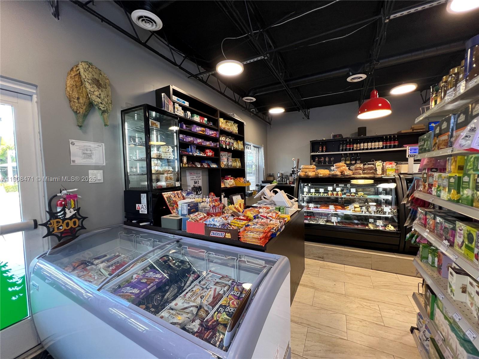 Ver detalles / sq. ft. $ 2025-11-05 0 foto