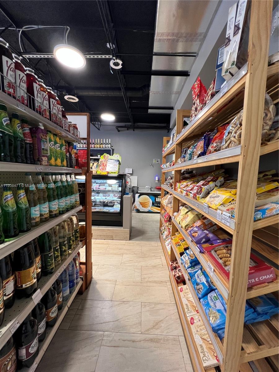 Ver detalles / sq. ft. $ 2025-11-05 0 foto