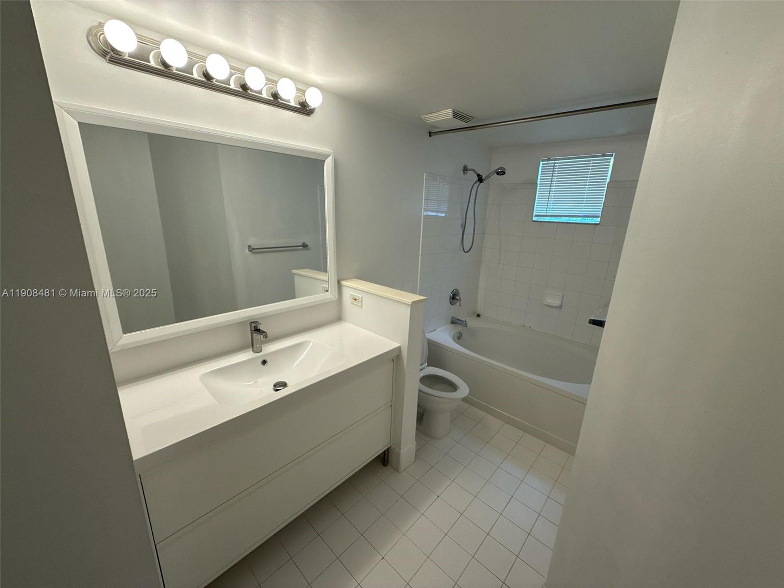 Photo of 17100 Bay Rd #1309, Sunny Isles Beach, Florida, 33160 -