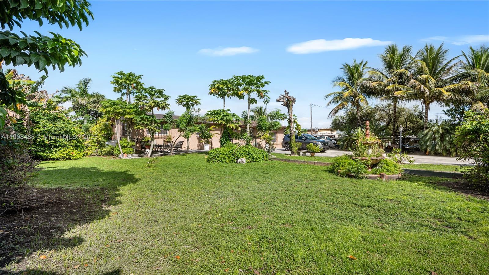 See details / sq. ft. $ 2025-11-05 0 Photo