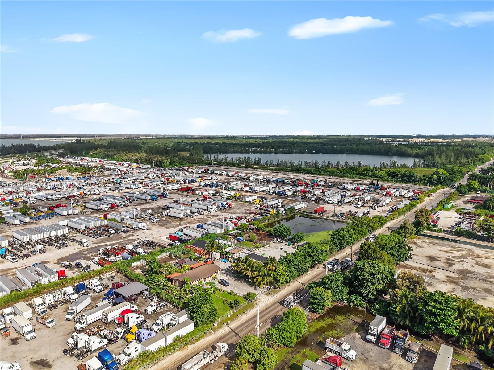 See details / sq. ft. $ 2025-11-05 0 Photo