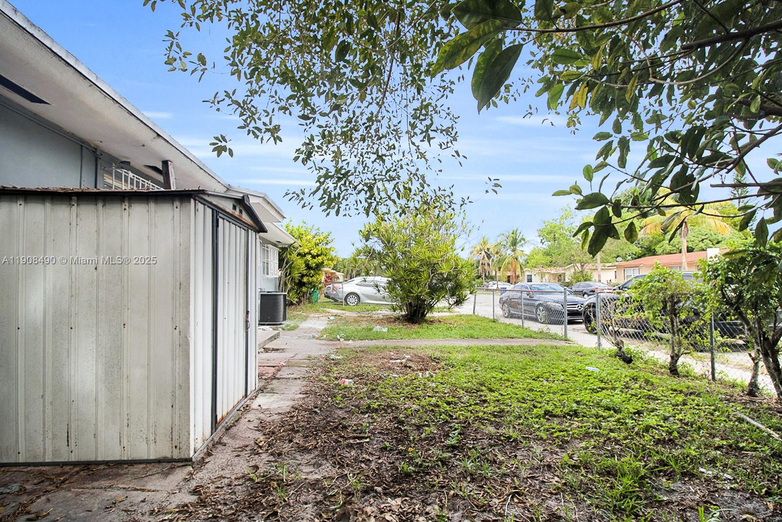 Подробнее / 2594 кв.футов $ 2025-11-05 0 Фото