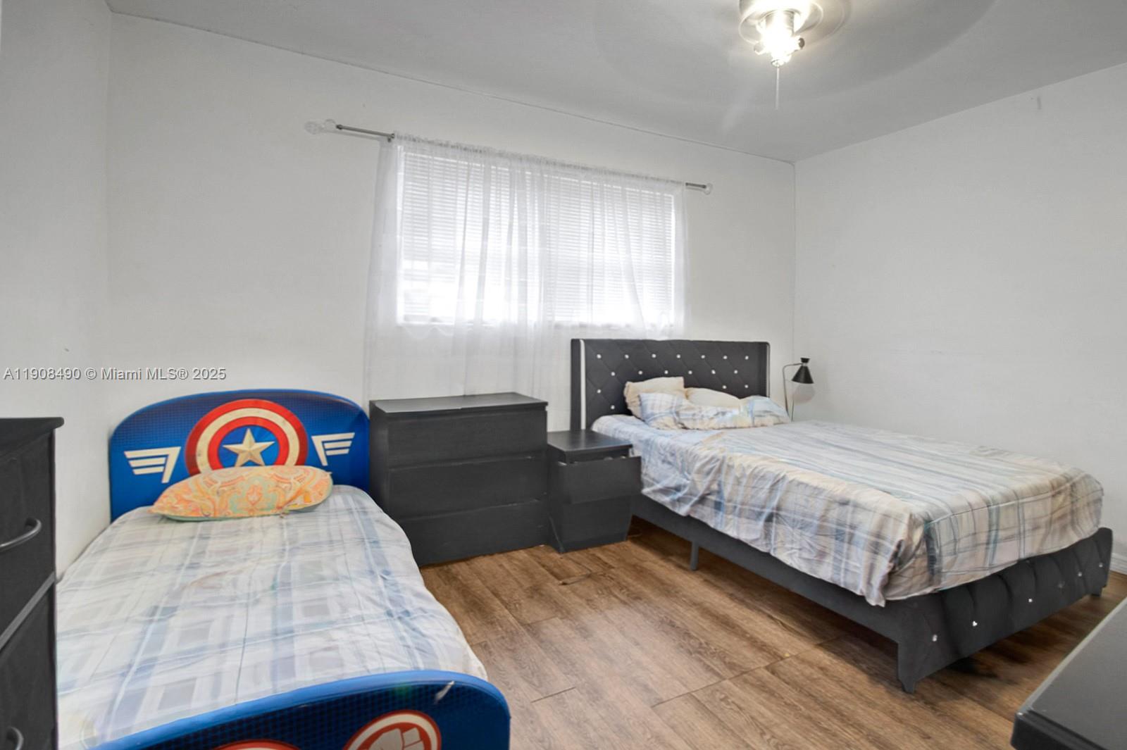 Подробнее / 2594 кв.футов $ 2025-11-05 0 Фото