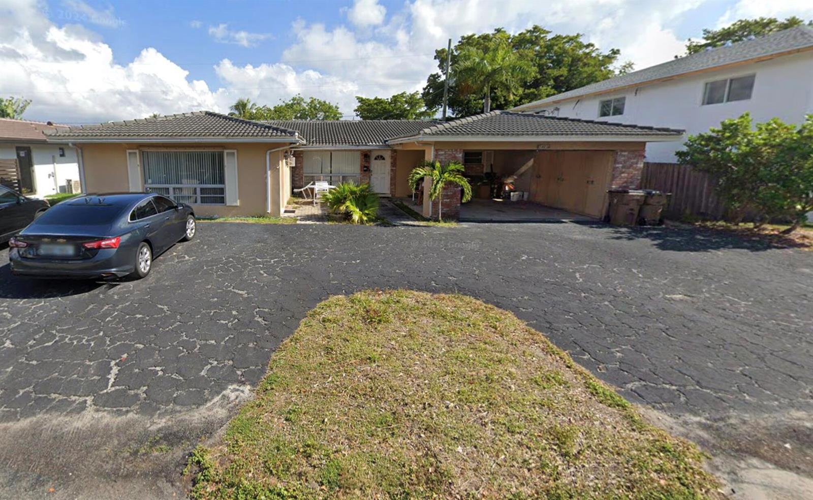 Ver detalles / 3 2764 sq. ft. $ 2026-06-21 0 foto