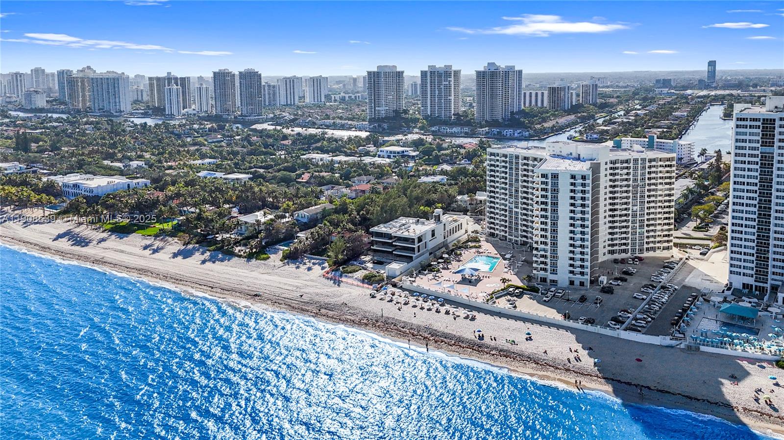 Photo of 3180 Ocean Dr  #520, Hallandale Beach, Florida, 33009 - 