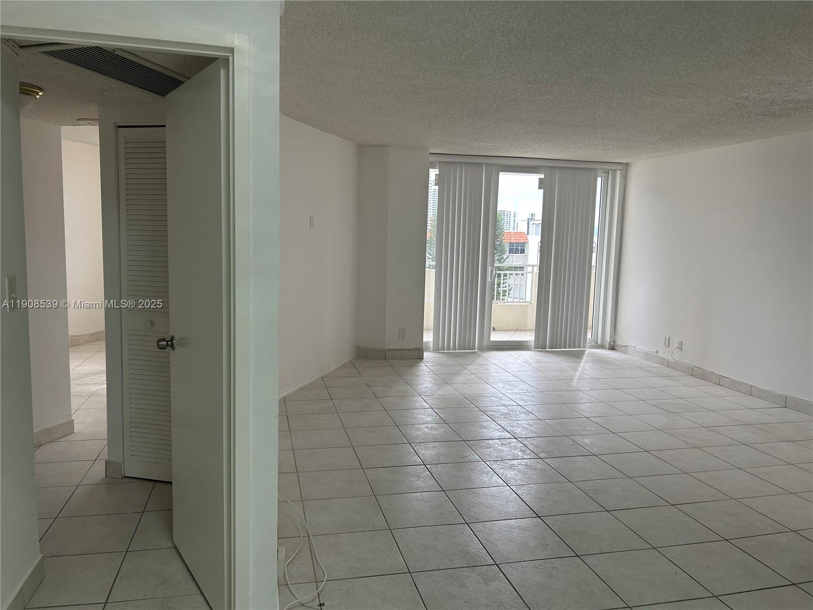 Photo of 3180 Ocean Dr  #520, Hallandale Beach, Florida, 33009 - 