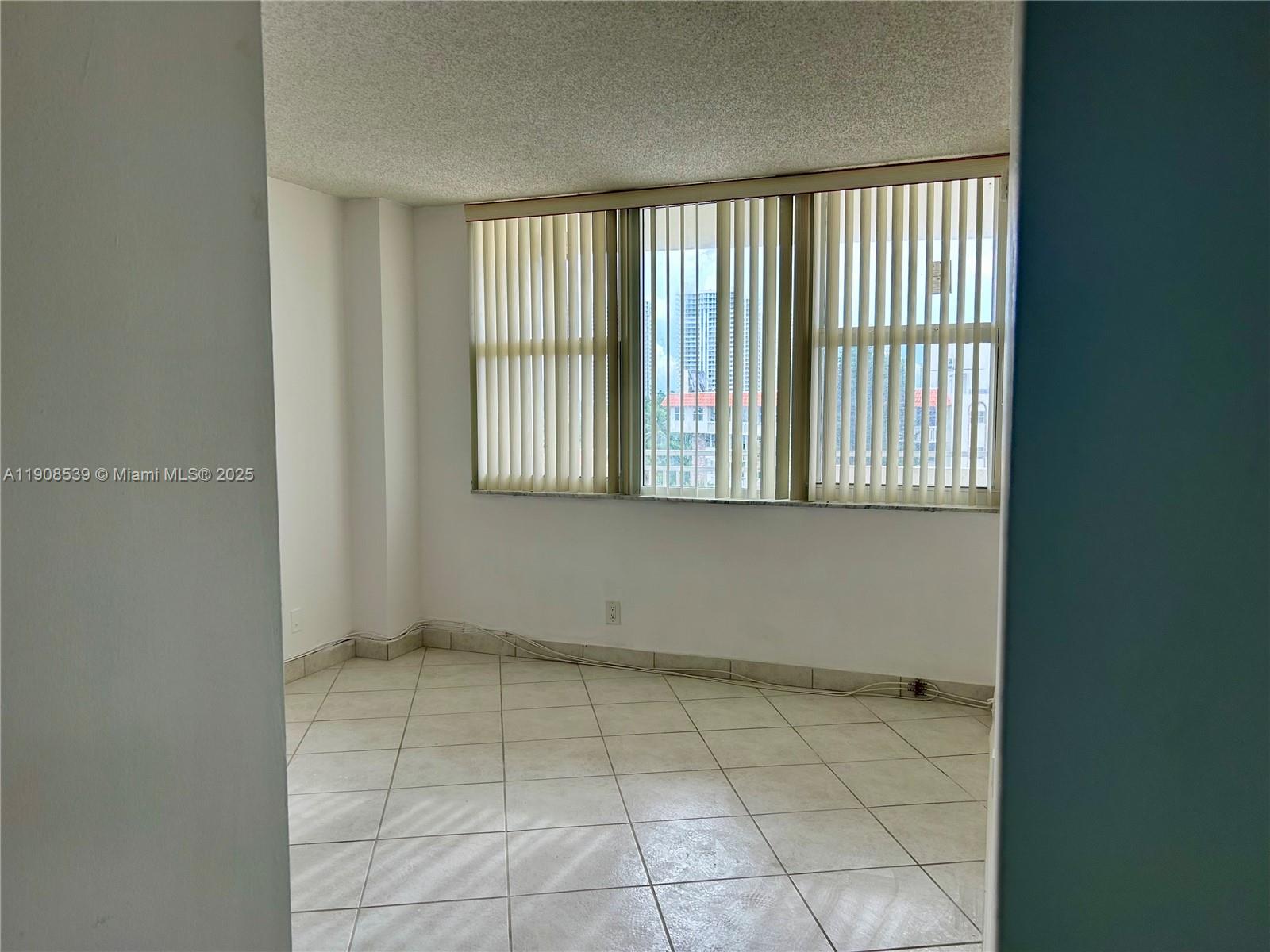 Photo of 3180 Ocean Dr  #520, Hallandale Beach, Florida, 33009 - 