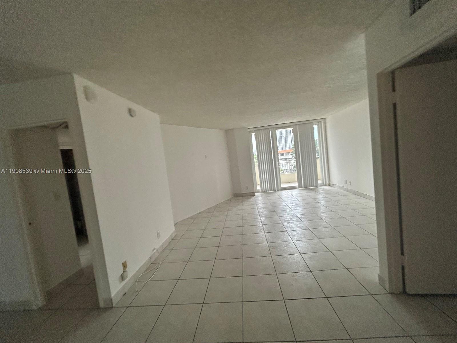 Photo of 3180 Ocean Dr  #520, Hallandale Beach, Florida, 33009 - 