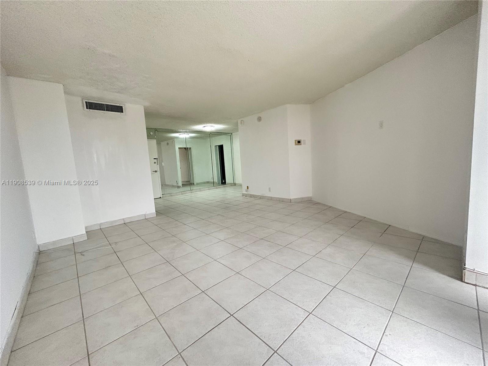 Photo of 3180 Ocean Dr  #520, Hallandale Beach, Florida, 33009 - 