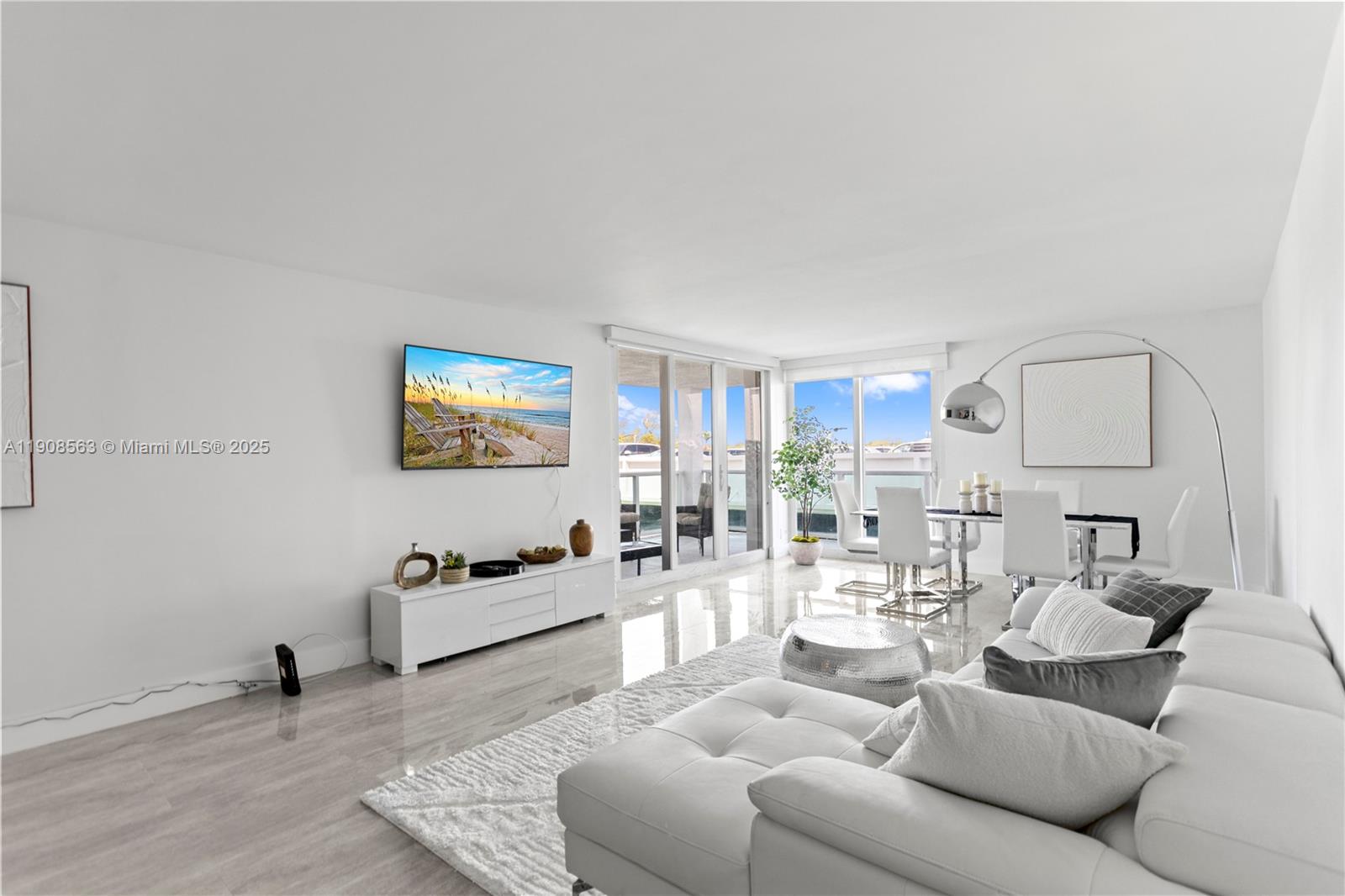 227 2 / 2 1603 sq. ft. $ 2025-11-05 0 Photo