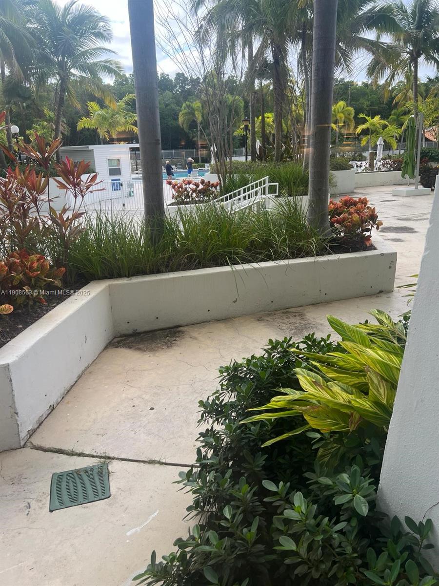 227 2 / 2 1603 sq. ft. $ 2025-11-05 0 Photo