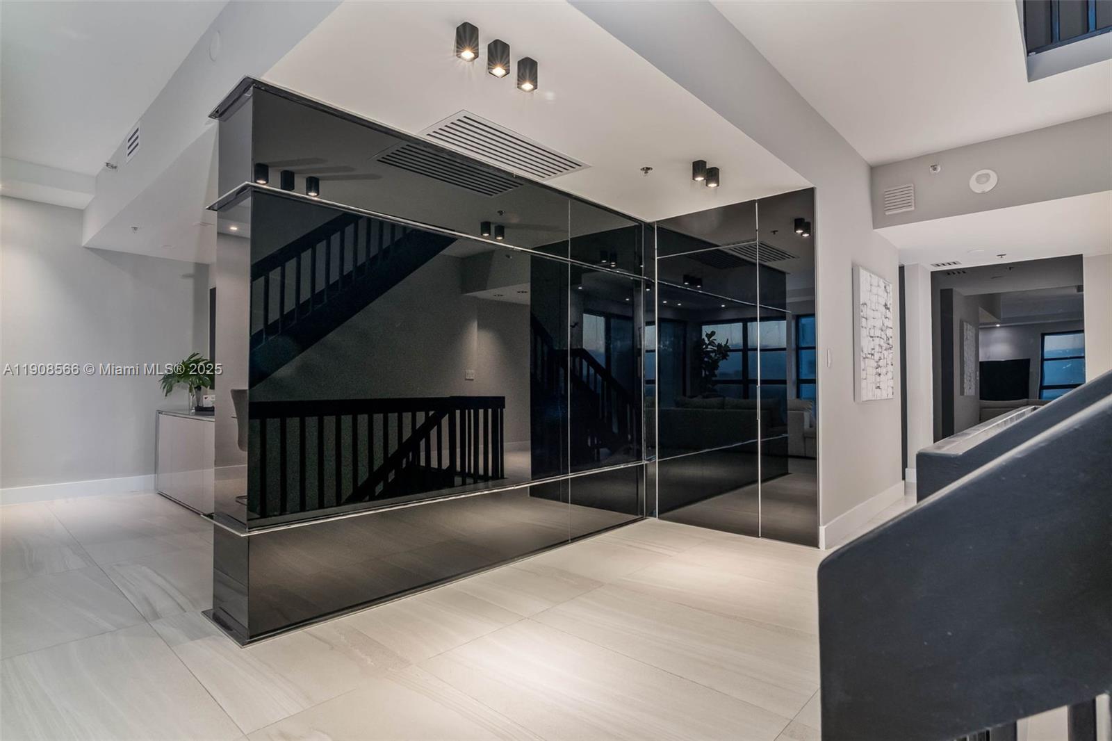 Photo of 20355 34th Ct #2728, Aventura, Florida, 33180 -