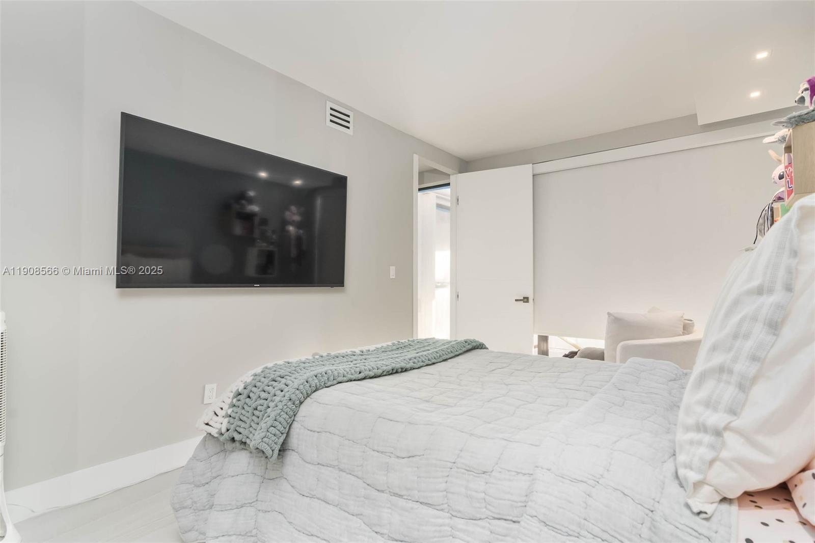 Photo of 20355 34th Ct #2728, Aventura, Florida, 33180 -