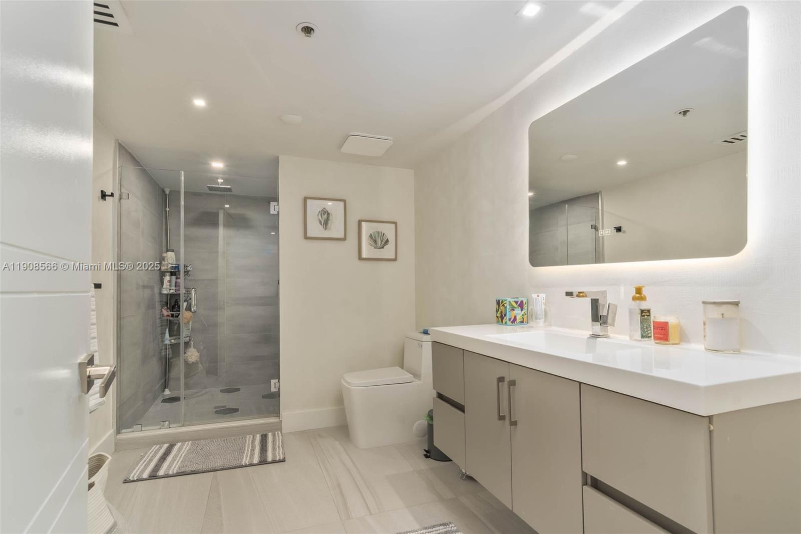 Photo of 20355 34th Ct #2728, Aventura, Florida, 33180 -