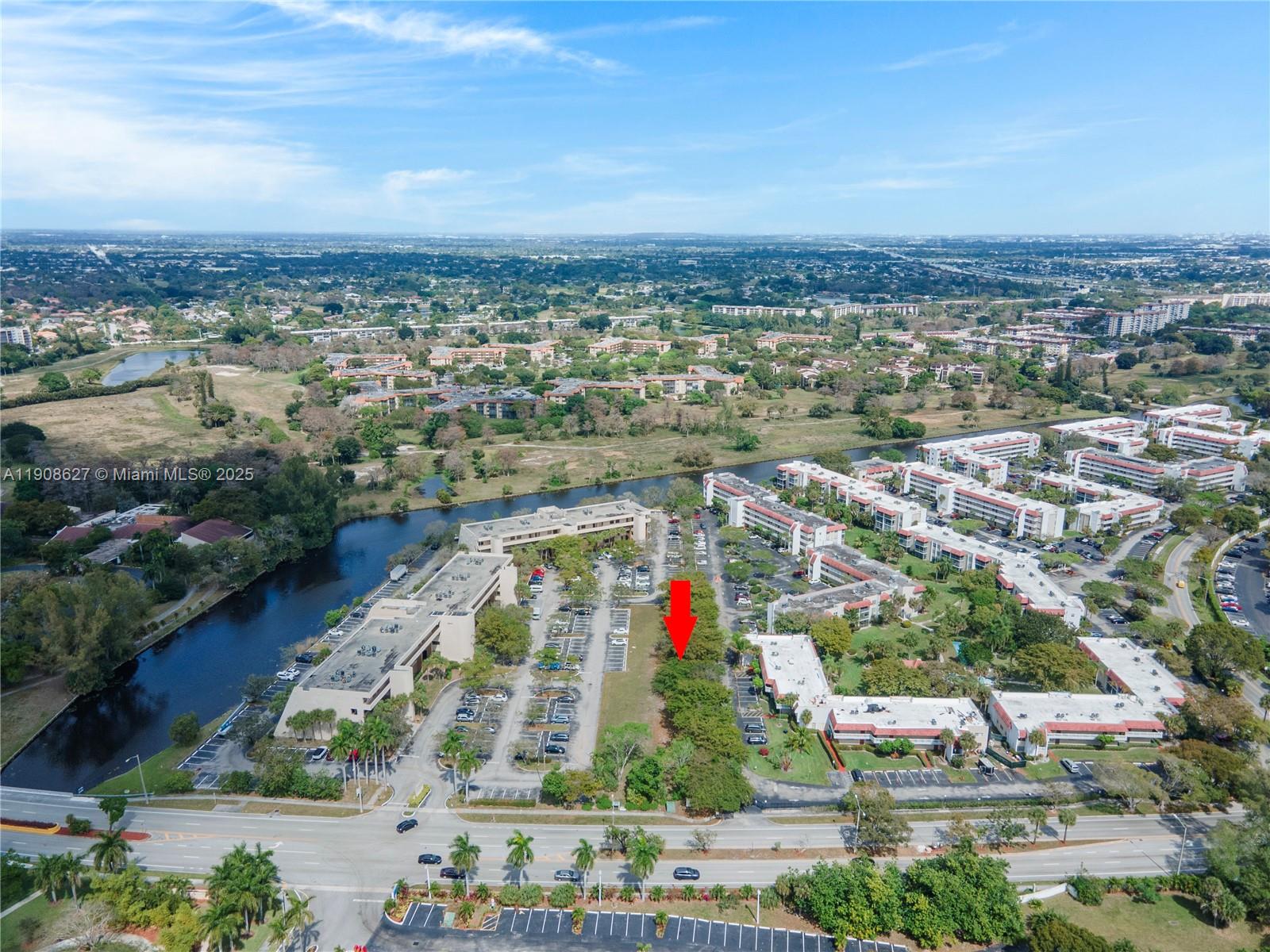 Подробнее / кв.футов $ 2025-11-05 0 Фото