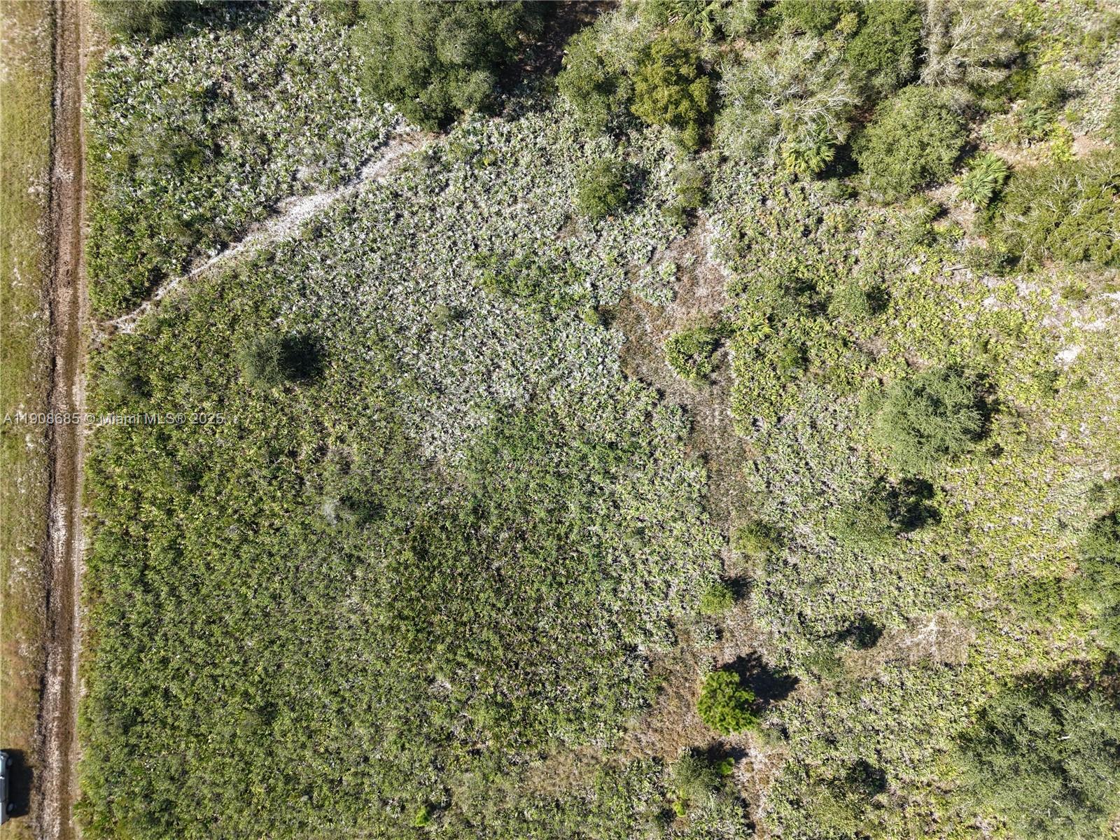 Ver detalles / sq. ft. $ 2025-11-05 0 foto