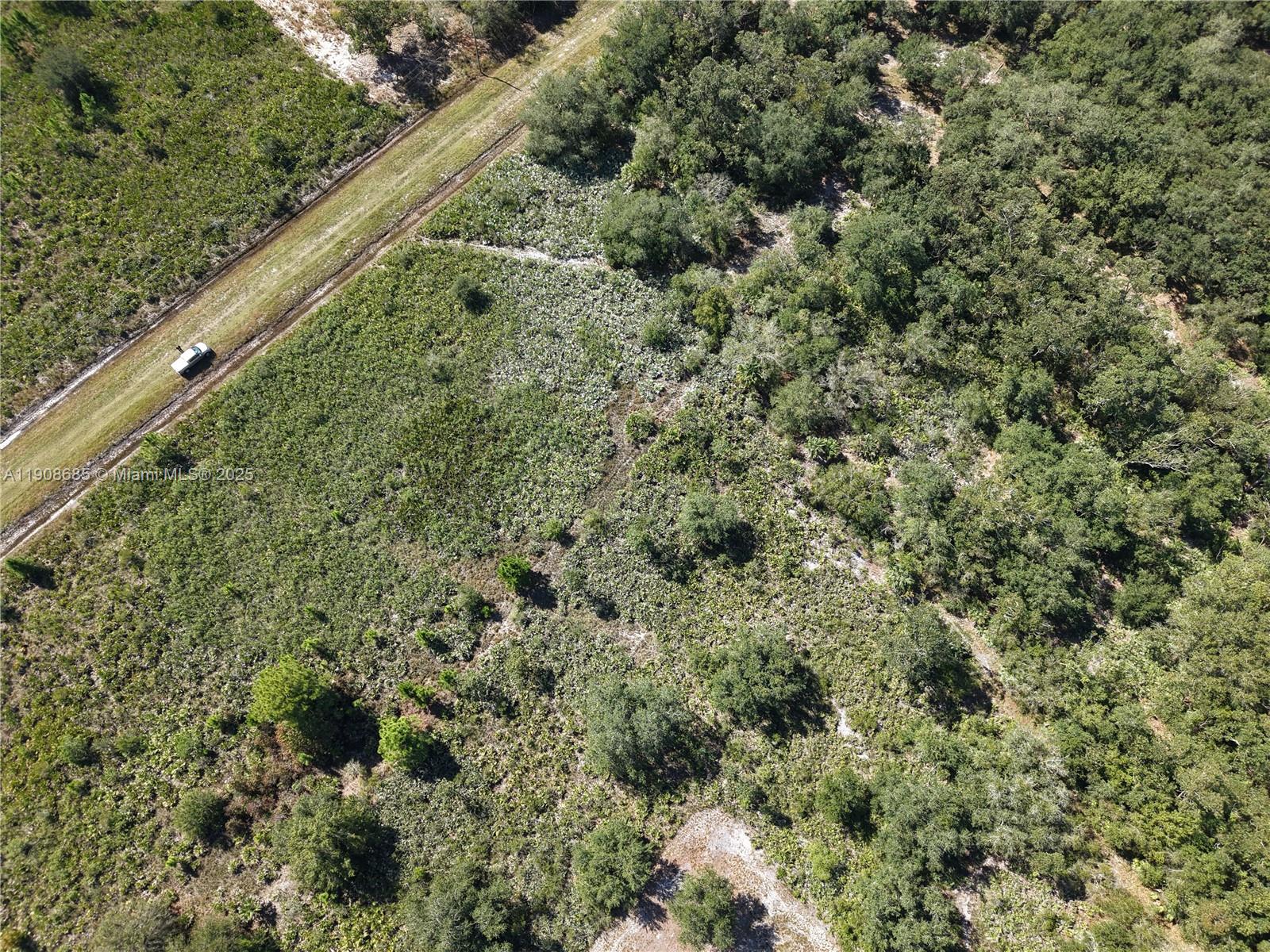 Ver detalles / sq. ft. $ 2025-11-05 0 foto