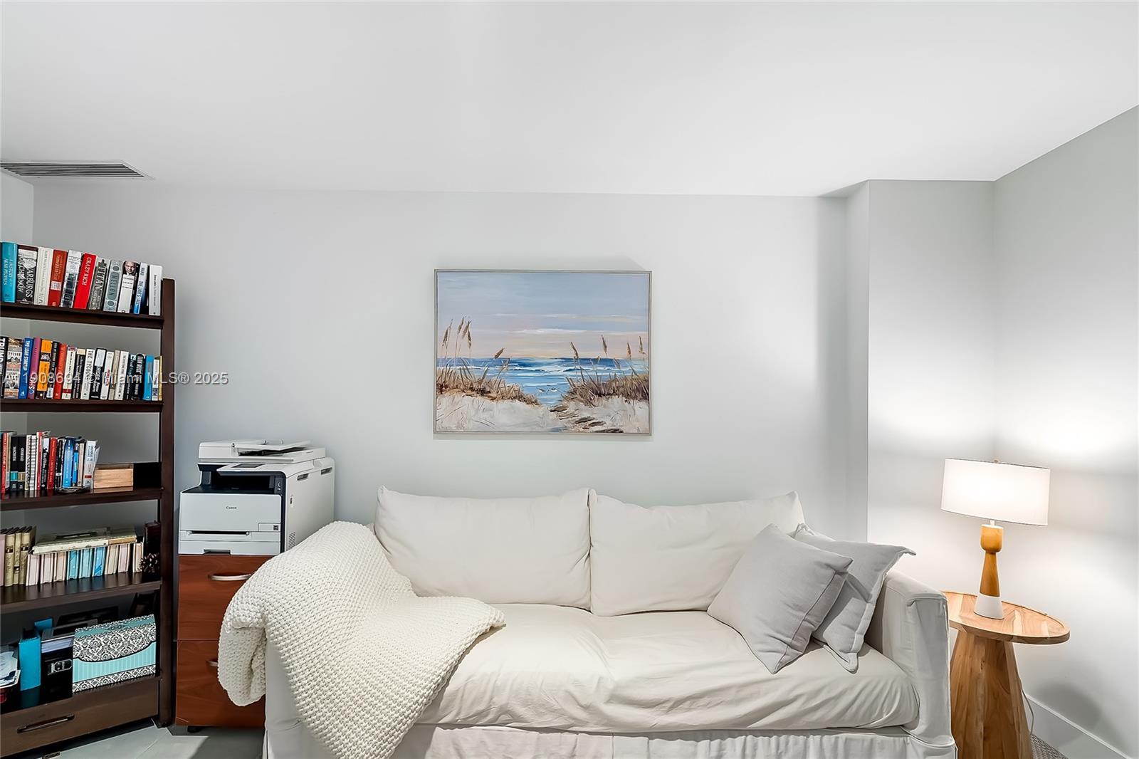 Photo of 17111 Biscayne Blvd #902, North Miami Beach, Florida, 33160 -