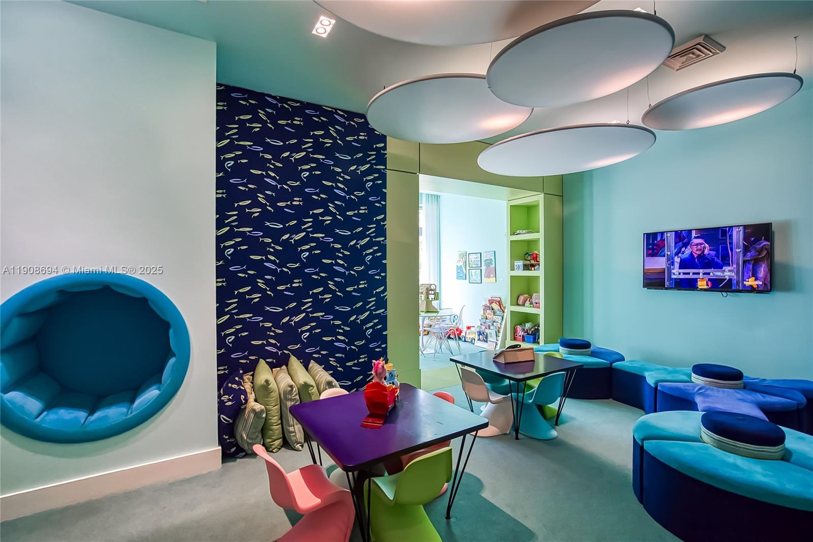 Photo of 17111 Biscayne Blvd #902, North Miami Beach, Florida, 33160 -